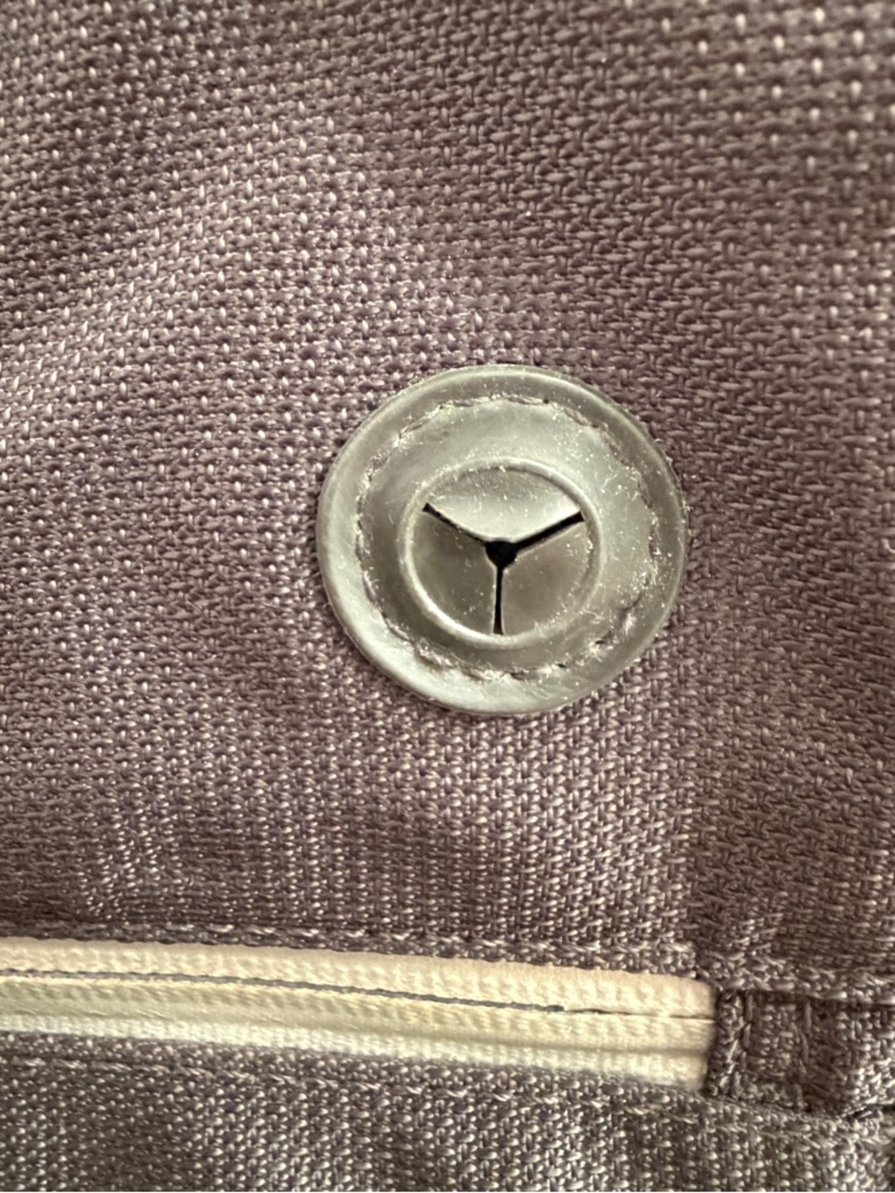 Tumi Ducati Crossbody Messenger Bag Very Good Condition - Picture 10 of 14